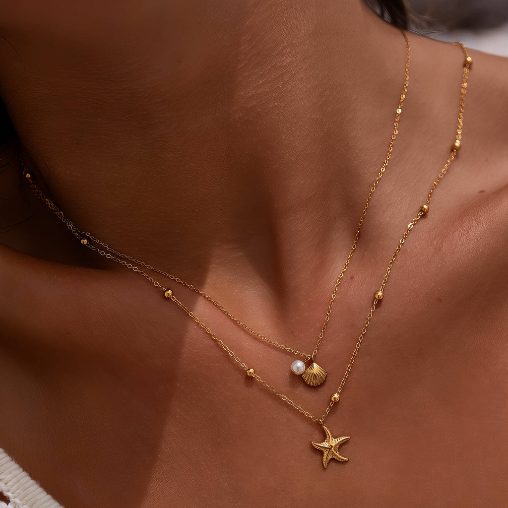 Collar, acero chapado en oro de 18 quilates